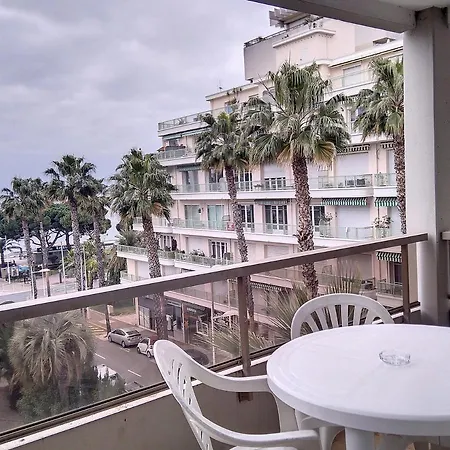 Résidence Graziella 422 * Juan-les-Pins